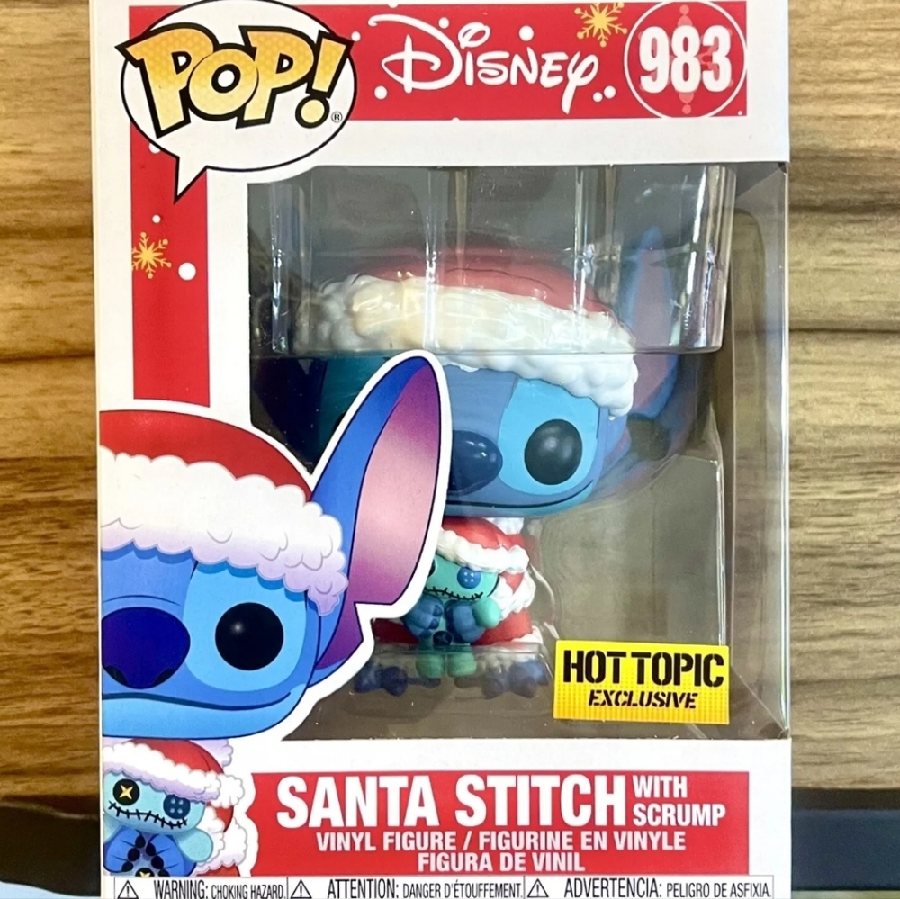 Santa Stitch with Scrump Funko Pop
